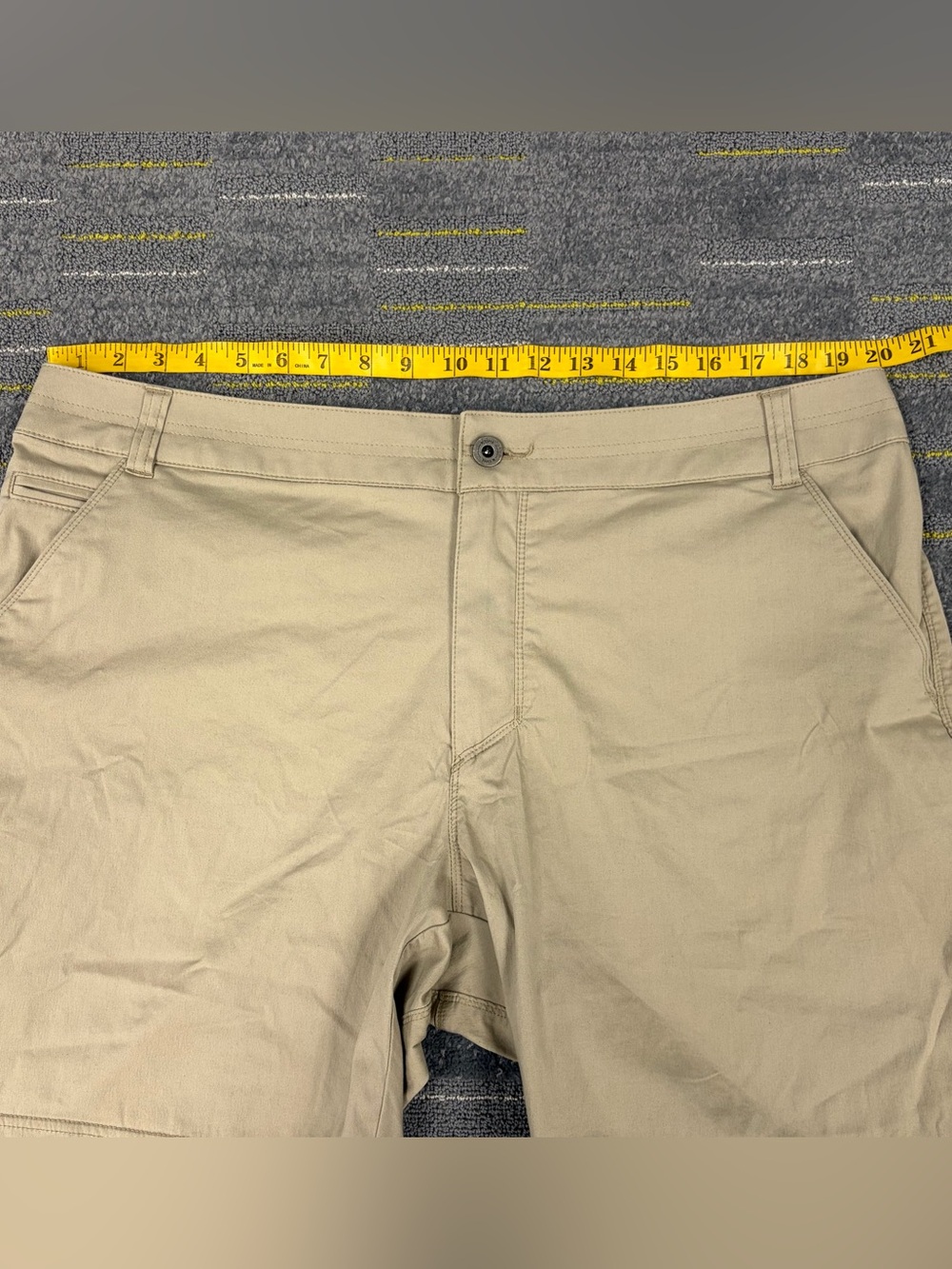 Kuhl Resistor Lite Shorts Mens 40 Tan Hiking Outdoor Gorpcore Casual Chino 8” - Picture 8 of 12